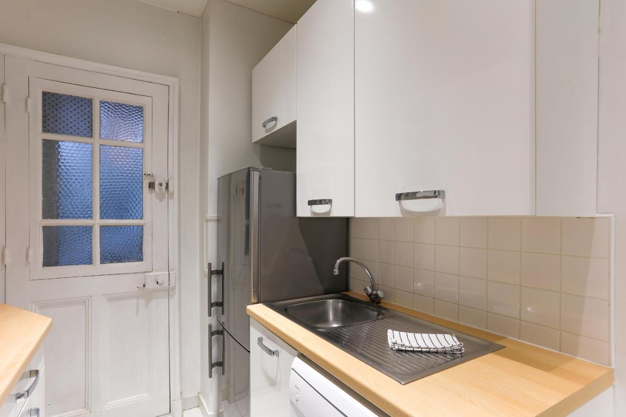 Appartement Place Du Trocadero Paris Bagian luar foto