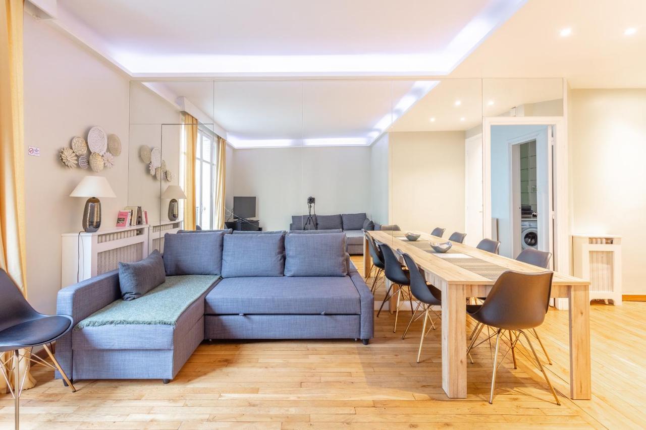 Appartement Place Du Trocadero Paris Bagian luar foto